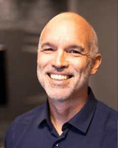 Dr. Eduardo Stefano Benedet