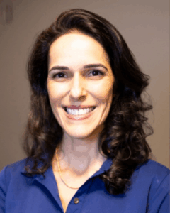 Dra. Luiza Martins Faria