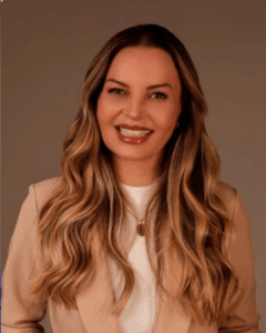 Dra. Priscila Peres Canto